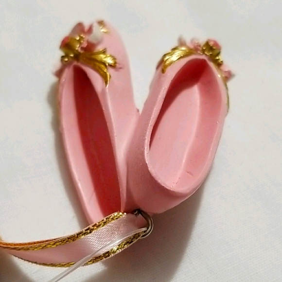 NEW Ballet Shoes & I Love Ballet Bag Ornaments - Decor from Macy's - Picture 9 of 16